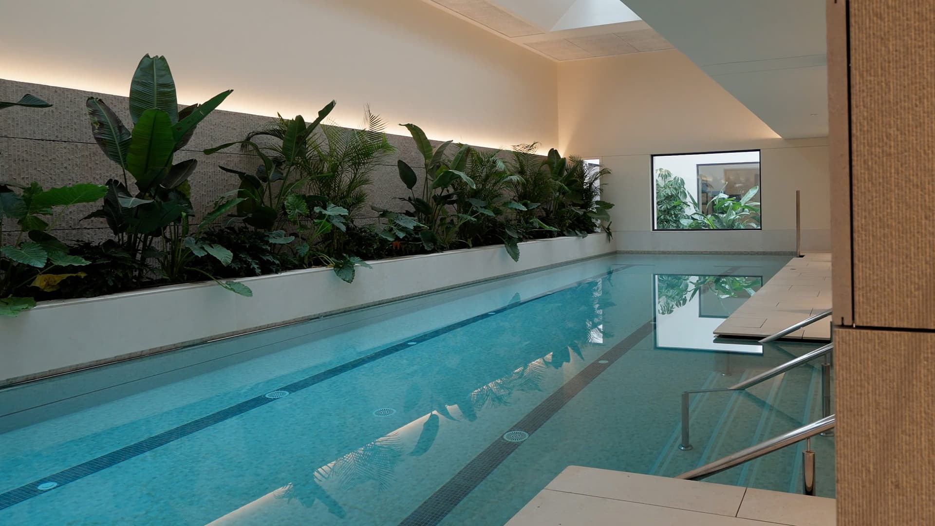 Indoor Pool - Uno Marbella